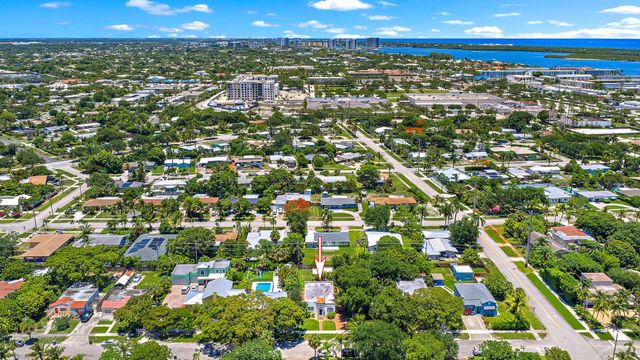 315 Hawthorne Drive, Lake Park, FL 33403