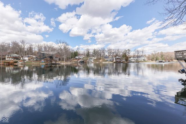 7668 Heather Drive, Nineveh, IN 46164