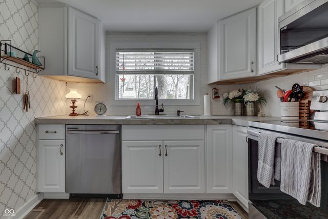 7668 Heather Drive, Nineveh, IN 46164