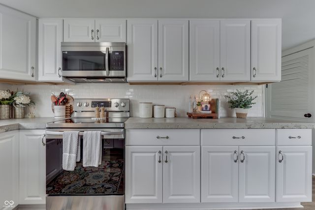 7668 Heather Drive, Nineveh, IN 46164