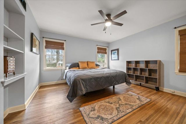 1044 KINGS PARK RD, Memphis, TN 38117