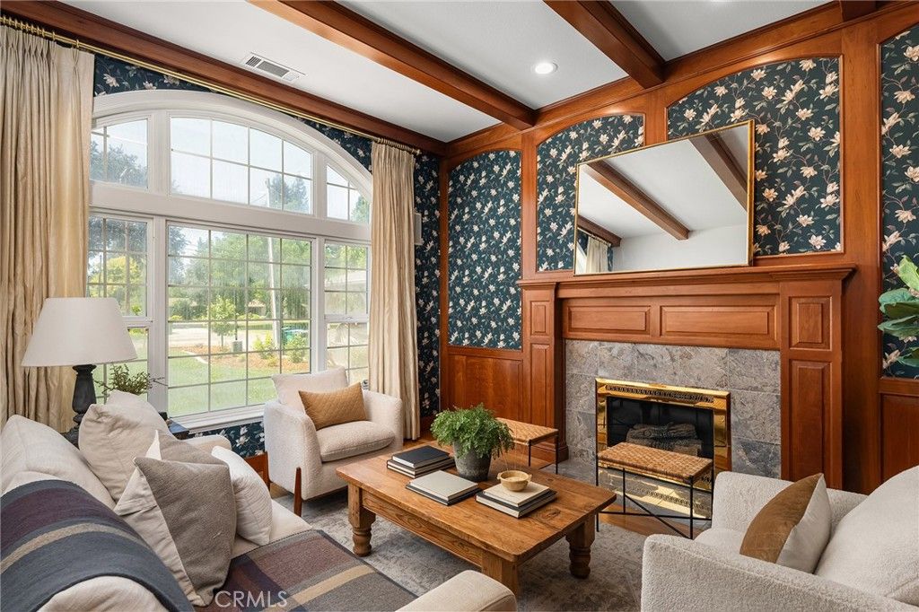 Image 23 of property listing at 897 Filbert Avenue, Chico, CA 95926