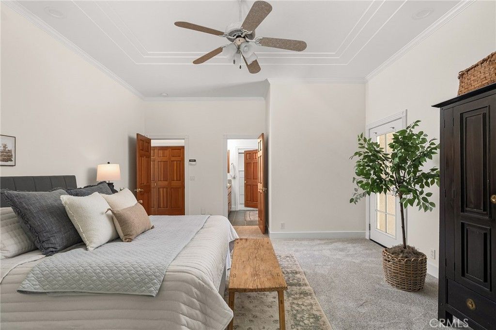 Image 31 of property listing at 897 Filbert Avenue, Chico, CA 95926