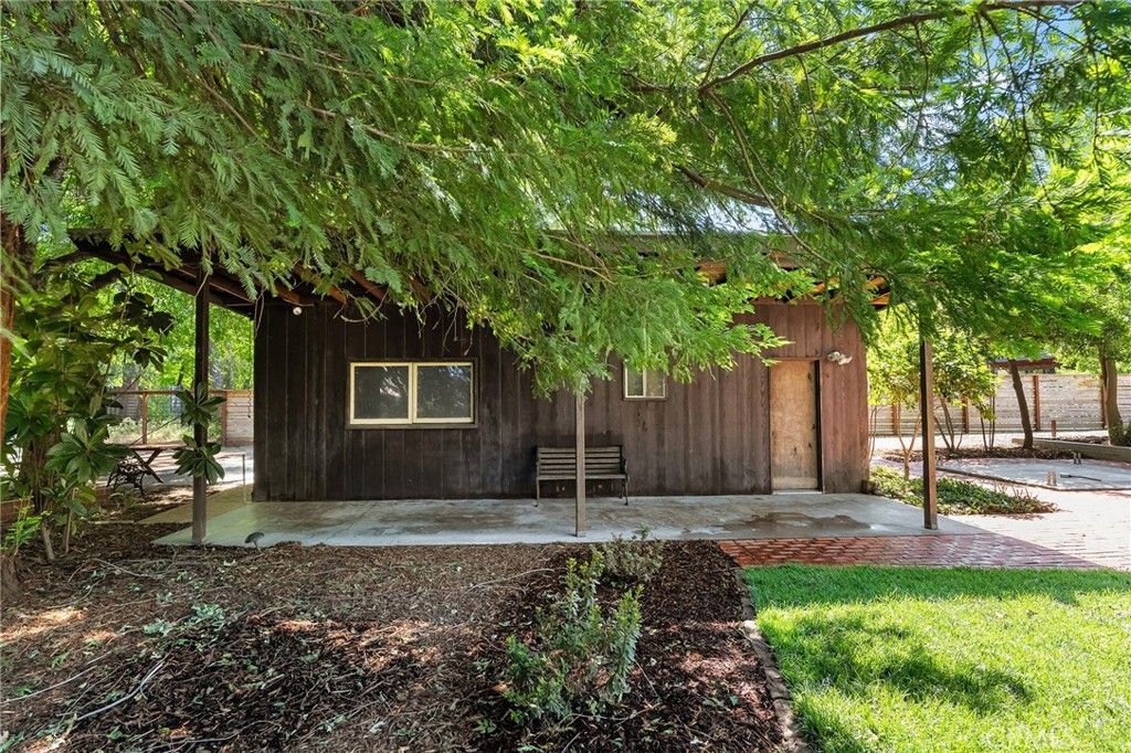 Image 58 of property listing at 897 Filbert Avenue, Chico, CA 95926