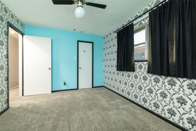 6236 Trail Lake Drive, Fort Worth, TX 76133