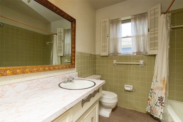 6236 Trail Lake Drive, Fort Worth, TX 76133