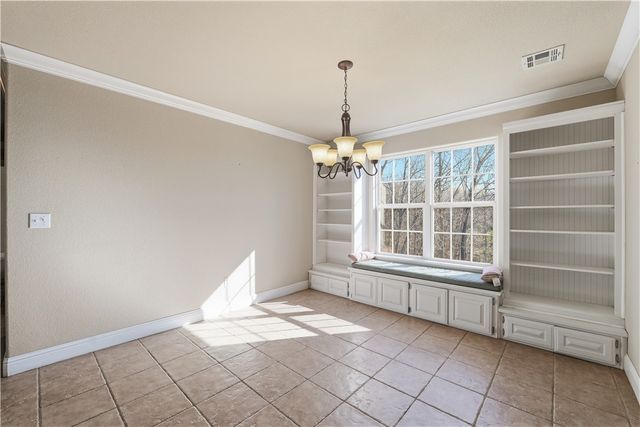 8750 Pageant Drive, Rogers, AR 72756