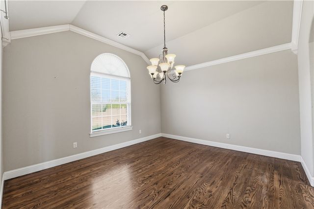 8750 Pageant Drive, Rogers, AR 72756