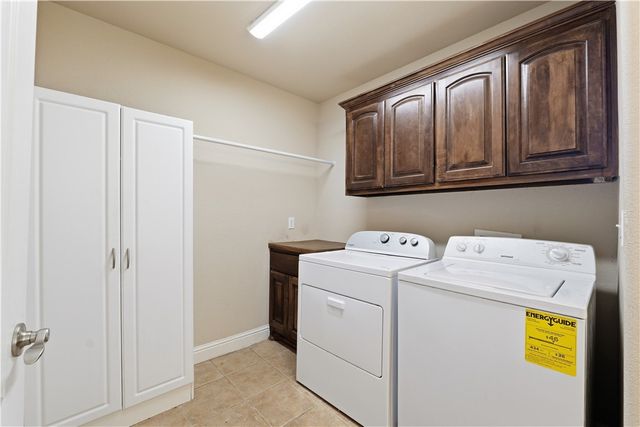 8750 Pageant Drive, Rogers, AR 72756