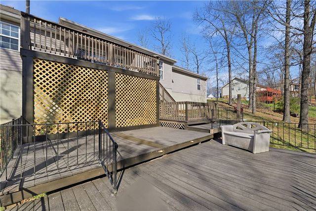 8750 Pageant Drive, Rogers, AR 72756