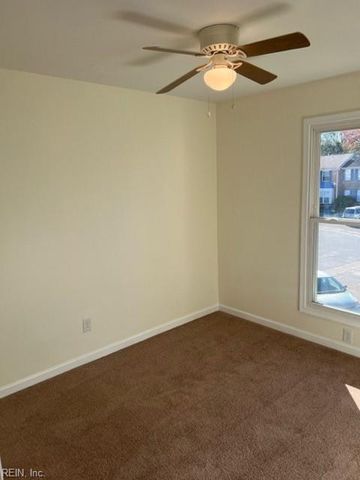 5382 Leicester CT, Virginia Beach, VA 23462