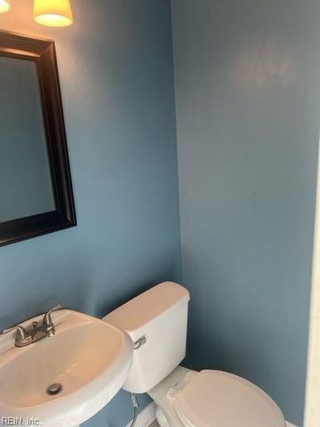 5382 Leicester CT, Virginia Beach, VA 23462