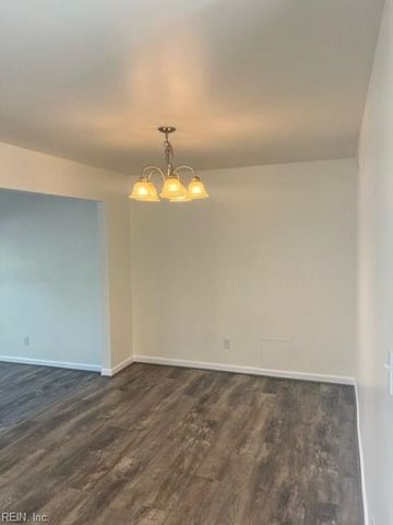 5382 Leicester CT, Virginia Beach, VA 23462