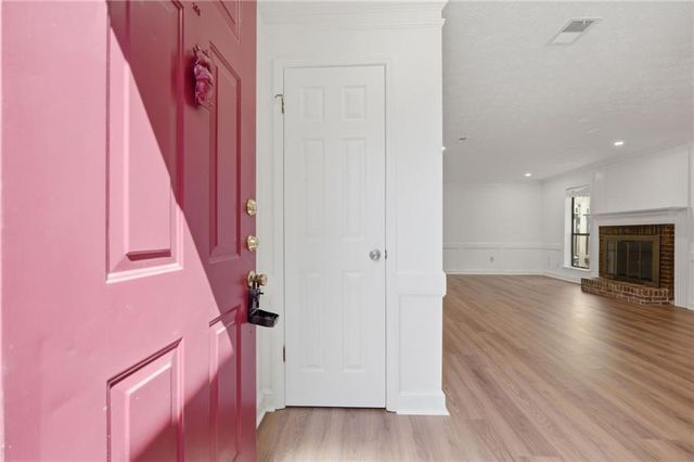 129 Sandalwood Cir, Lawrenceville, GA 30046