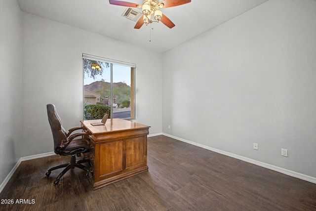 10975 E KORA Lane, Scottsdale, AZ 85255