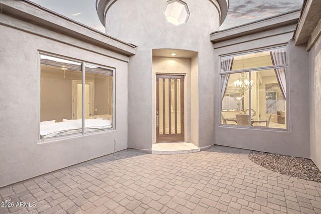 10975 E KORA Lane, Scottsdale, AZ 85255