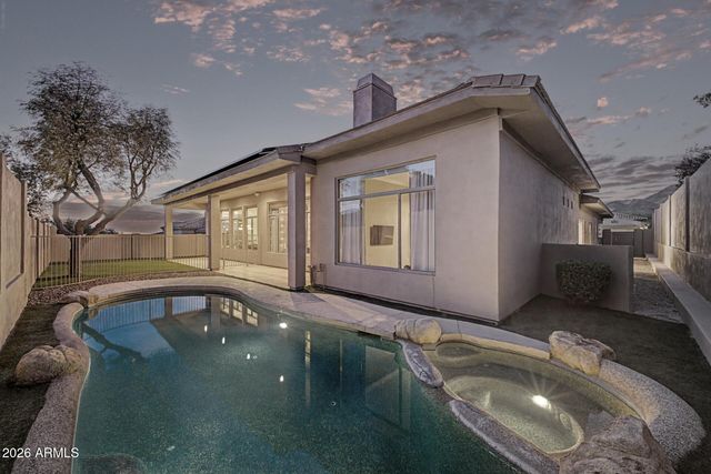 10975 E KORA Lane, Scottsdale, AZ 85255