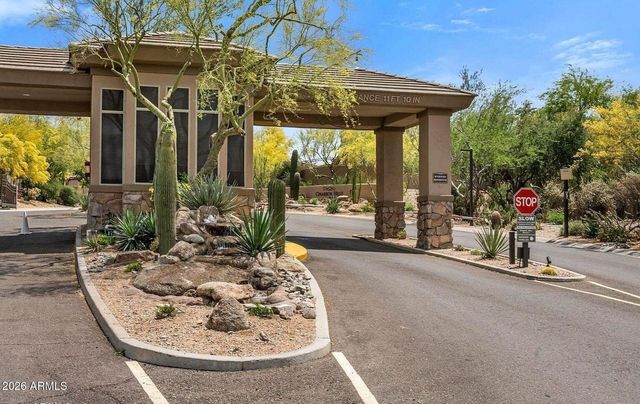 10975 E KORA Lane, Scottsdale, AZ 85255