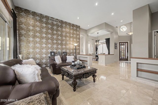 10975 E KORA Lane, Scottsdale, AZ 85255