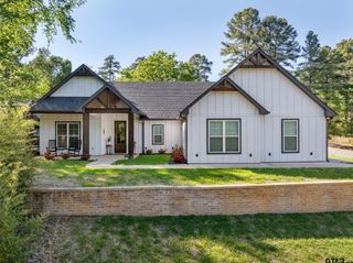 2853 S Robertson, Tyler, TX 75701