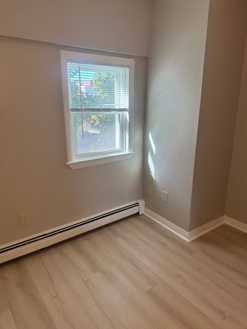 24 A Clement, Malden, MA 02148