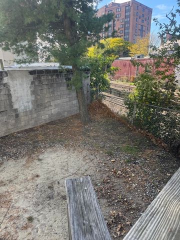 24 A Clement, Malden, MA 02148