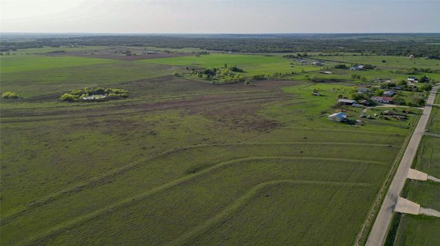 601 County Road 161, Granger, TX 76530