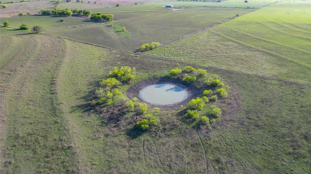 601 County Road 161, Granger, TX 76530