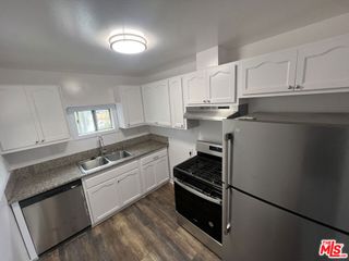 419 La Colina Drive 4, Inglewood, CA 90302