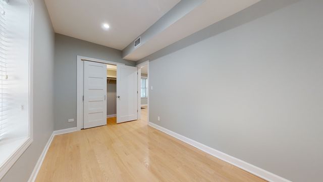 1543 W GEORGE Street 1, Chicago, IL 60657