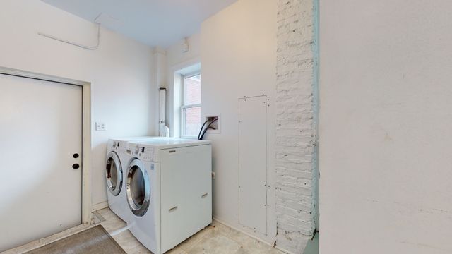 1543 W GEORGE Street 1, Chicago, IL 60657