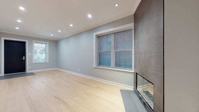 1543 W GEORGE Street 1, Chicago, IL 60657