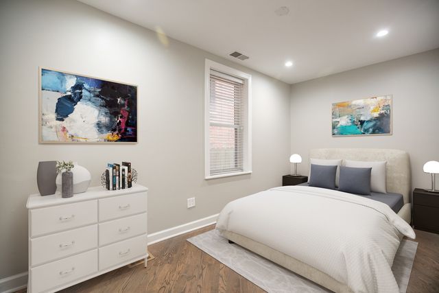 1543 W GEORGE Street 1, Chicago, IL 60657