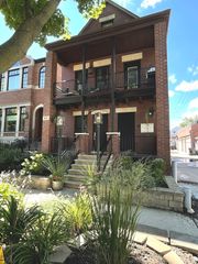 1543 W GEORGE Street 1, Chicago, IL 60657