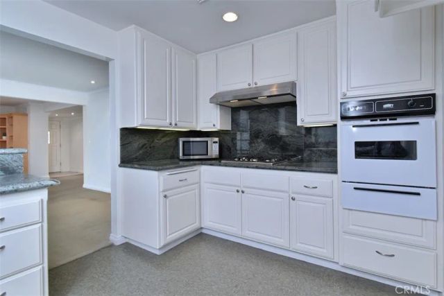 15344 Greenleaf, Sherman Oaks, CA 91403