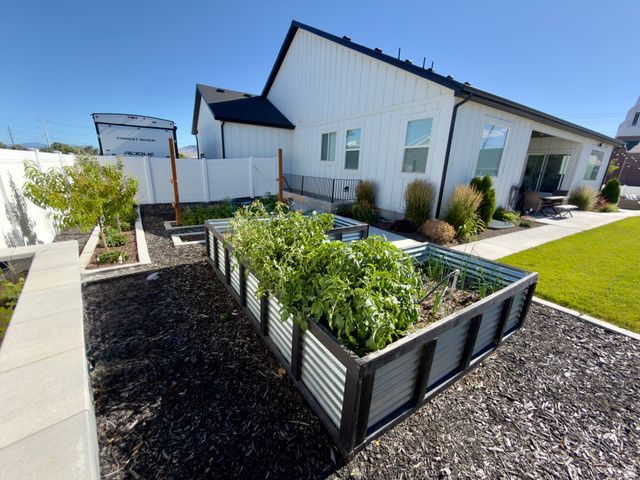 3146 W ALLRED DR, Lehi, UT 84048