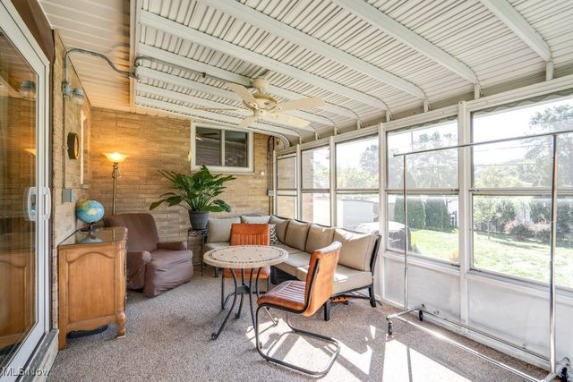 1417 Roanoke Drive, Parma, OH 44134