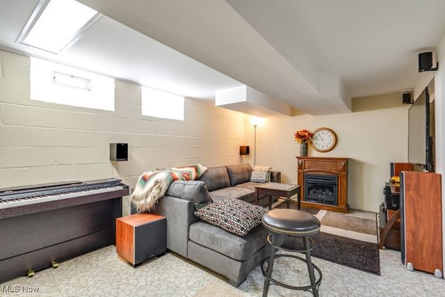 1417 Roanoke Drive, Parma, OH 44134