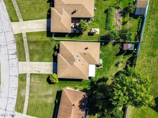 1417 Roanoke Drive, Parma, OH 44134