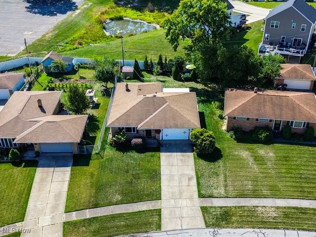 1417 Roanoke Drive, Parma, OH 44134