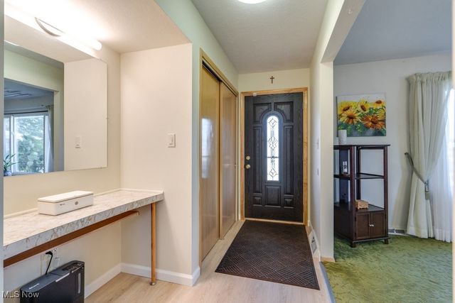 1417 Roanoke Drive, Parma, OH 44134