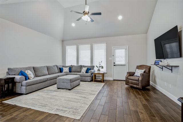 3530 Burdock Lane, Venus, TX 76084