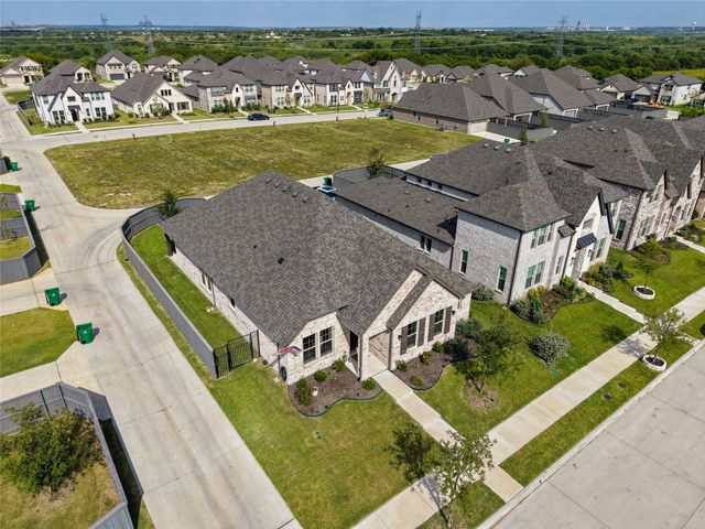 3530 Burdock Lane, Venus, TX 76084