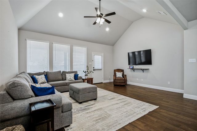 3530 Burdock Lane, Venus, TX 76084