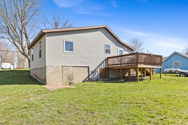 517 W Fenwick Road, Fairplain Twp, MI 48834