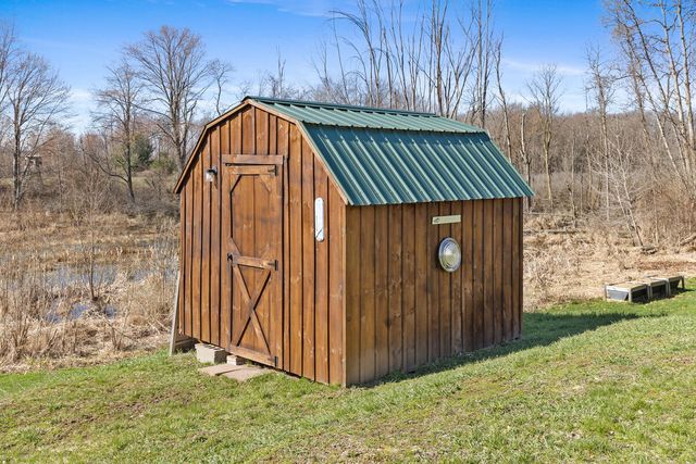 517 W Fenwick Road, Fairplain Twp, MI 48834