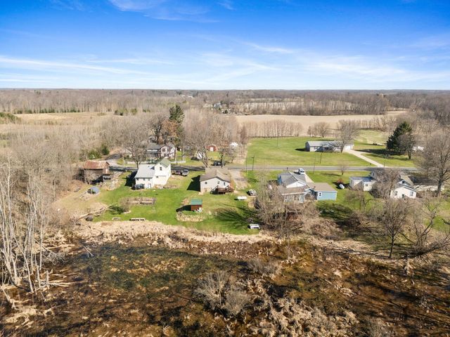 517 W Fenwick Road, Fairplain Twp, MI 48834
