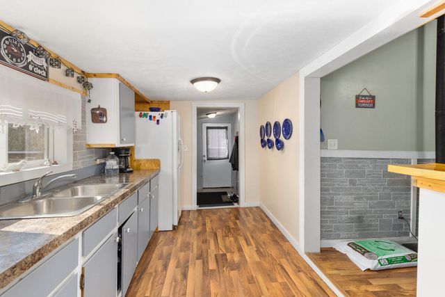 517 W Fenwick Road, Fairplain Twp, MI 48834