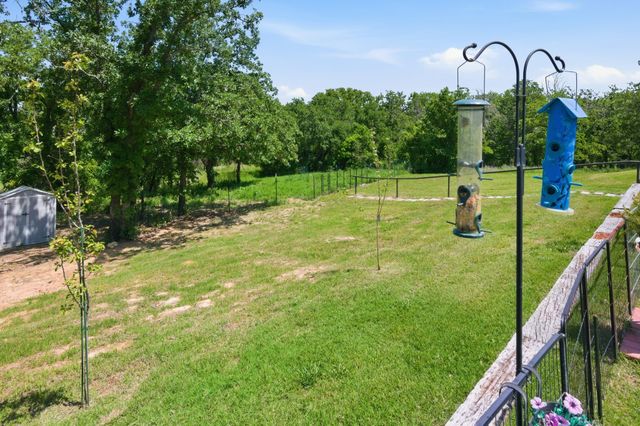 112 Monarch Lane, Poolville, TX 76487