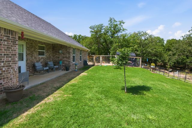 112 Monarch Lane, Poolville, TX 76487